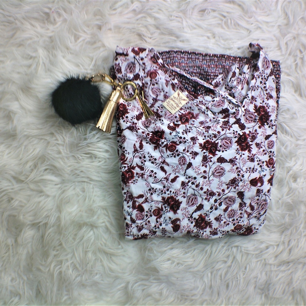 NEW! Floral cross back Blouse